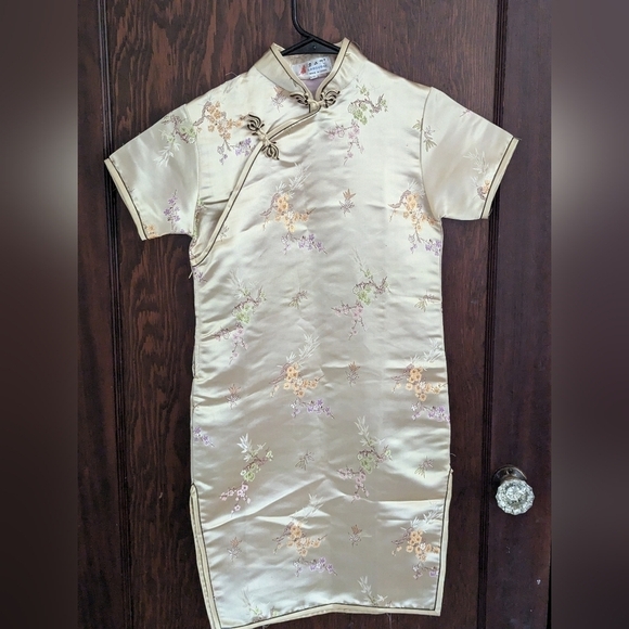 Laogudai Gold Oriental Short Sleeve Dress Size 10 - Picture 1 of 9
